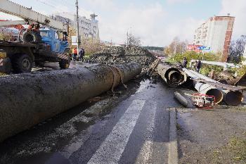 В районе машзавода продолжается плановый ремонт теплосетей 